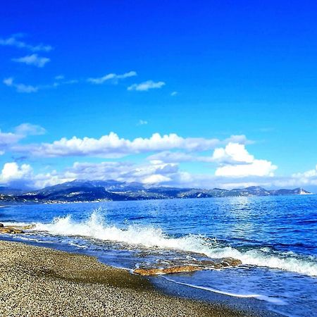 Villa Dimitra Mourteri Dış mekan fotoğraf